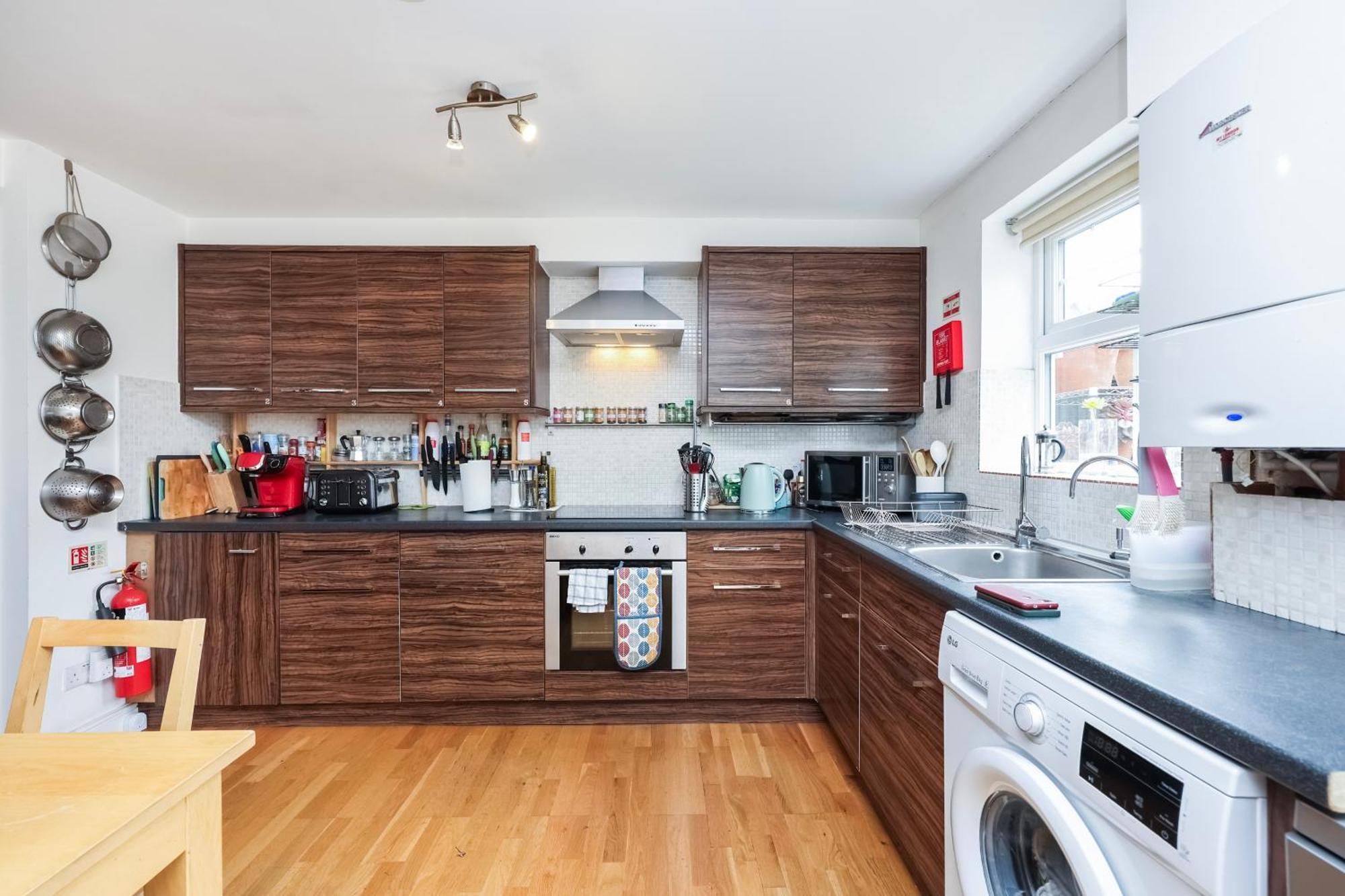 Vibrant Clapham Double Bedroom ลอนดอน ภายนอก รูปภาพ